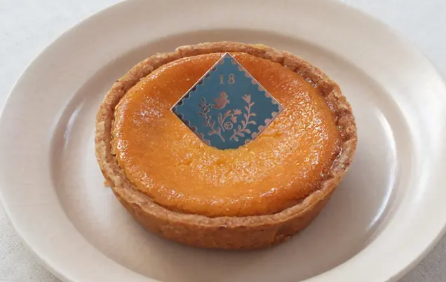 濃厚ベイクドチーズタルト