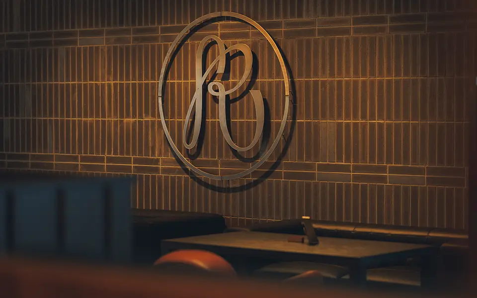 Offering Okinawan cuisine made with carefully selected ingredients