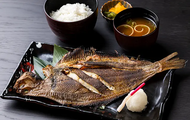 北海道 紋別直送 干しナメタガレイ 焼魚膳