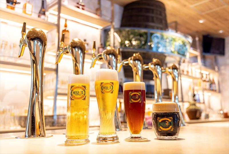 広々とした快適空間で食事やお酒を堪能