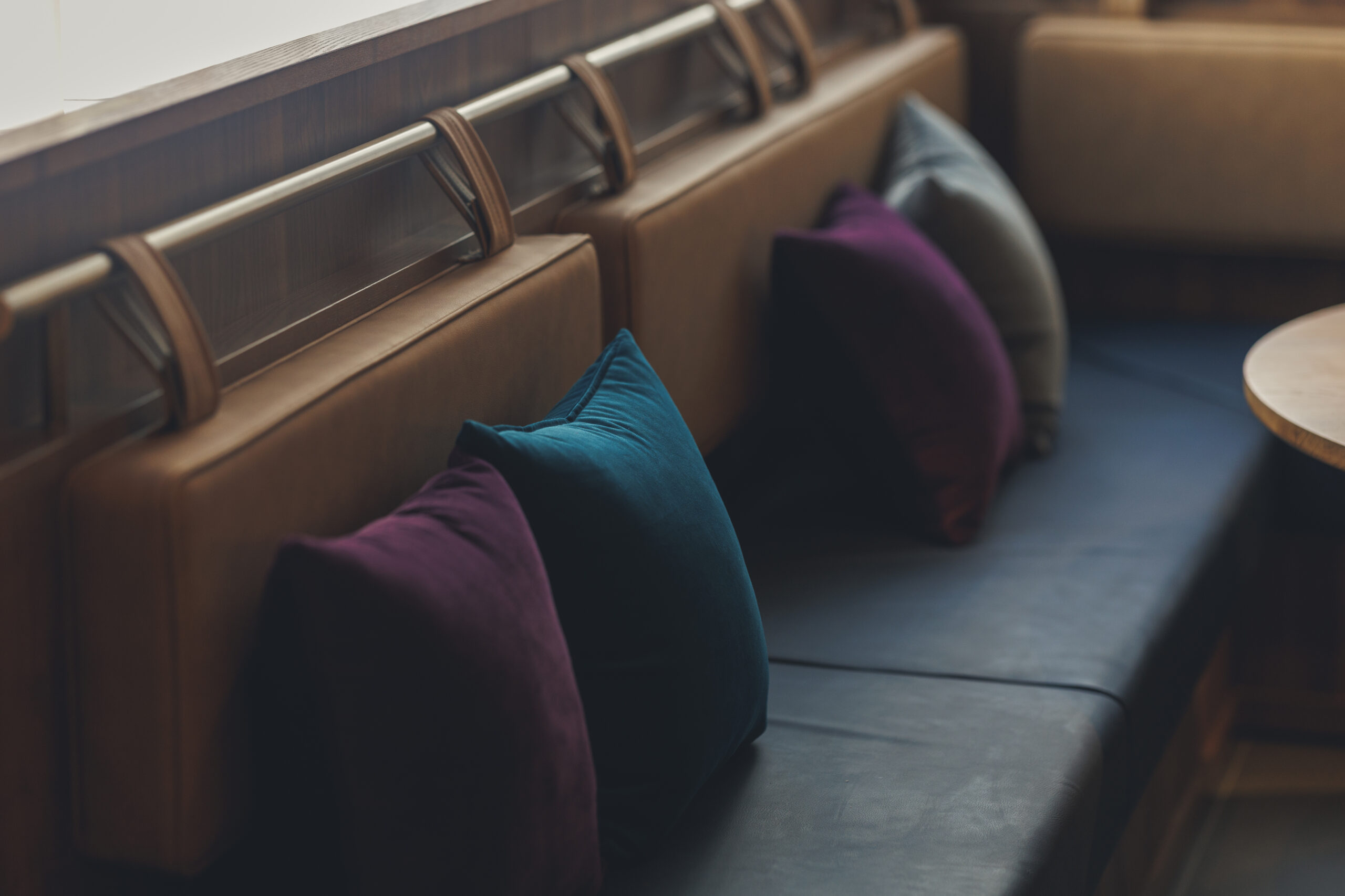 人気の料理が揃うおしゃれな空間