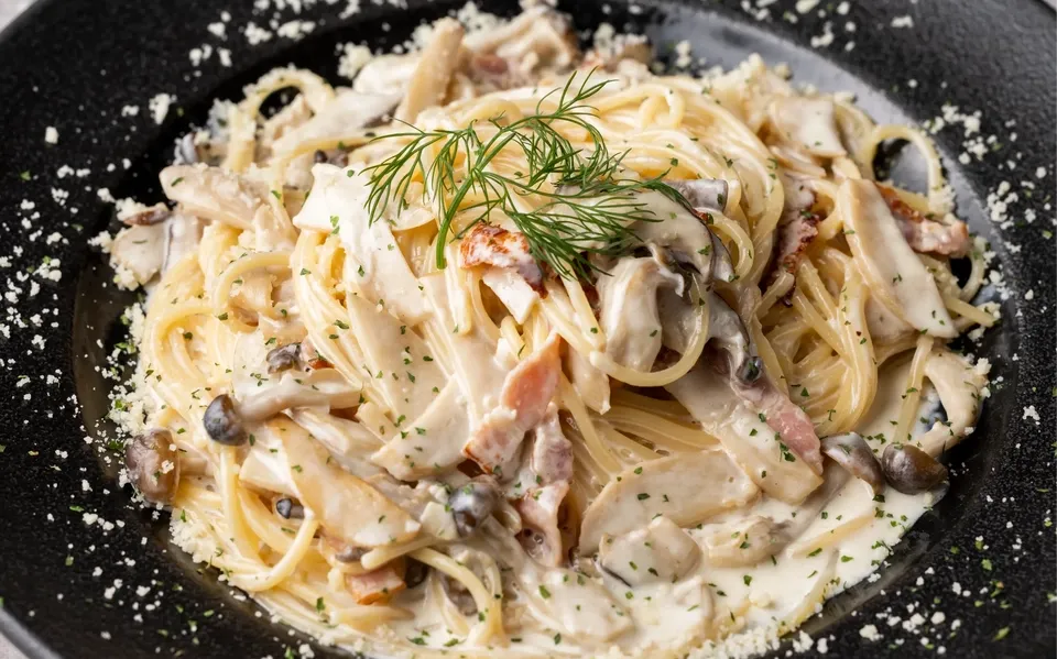 シェフの技が光る創作メニューの数々