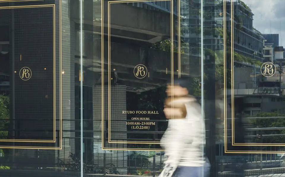 機場附近新開了美食地標